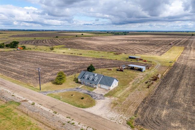 615 County Road 357, House other with 3 bedrooms, 2 bathrooms and 2 parking in Granger TX | Image 30