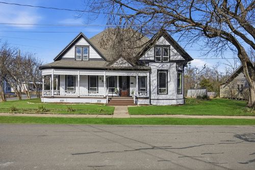 520 W 9th St, Bonham, TX, 75418-3517 | Card Image