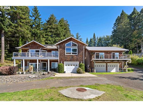 93862 Mcclurg Ln, North Bend, OR, 97459-8292 | Card Image
