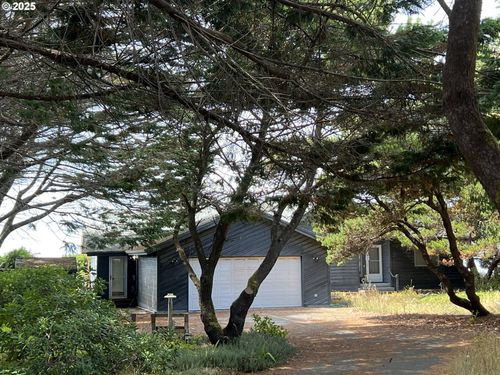 33636 Ophir Rd, Gold Beach, OR, 97444-8510 | Card Image