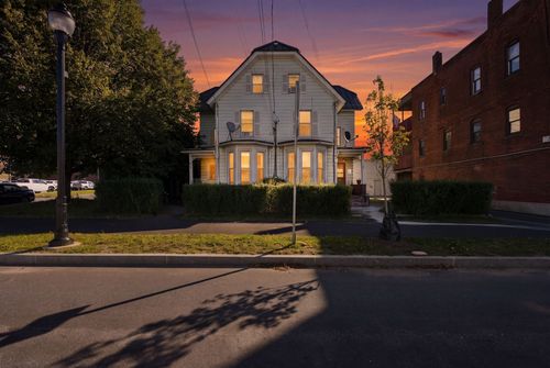 20-18-20 John St, Torrington, CT, 06790-5307 | Card Image