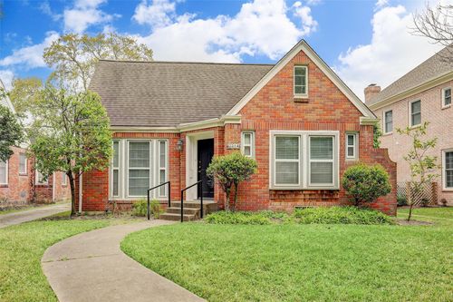 3514 Plumb St, West University Place, TX, 77005-2928 | Card Image