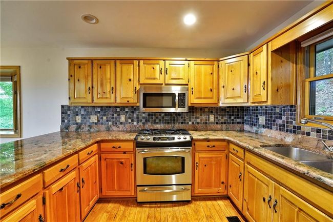 127 Columbine Dr, House other with 3 bedrooms, 3 bathrooms and 4 parking in Big Canoe GA | Image 21