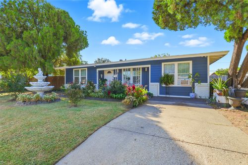 4332 Quails Ln, Fort Worth, TX, 76119-3758 | Card Image