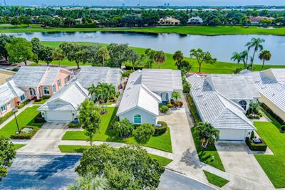 2310 Saratoga Bay Drive, House other with 3 bedrooms, 2 bathrooms and null parking in West Palm Beach FL | Image 3