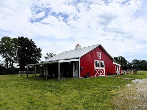 151 E Doc Lin Drive, Sparta, IL, 62286 | Card Image