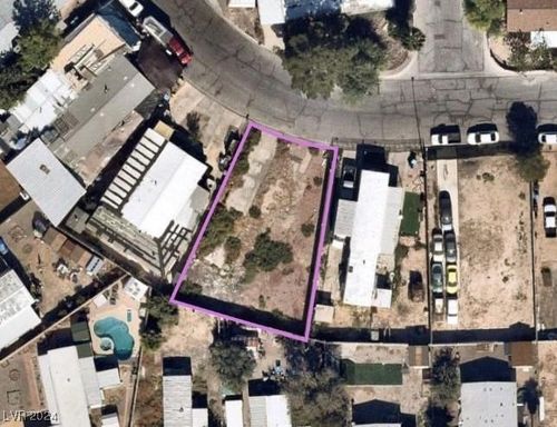 3833 Butternut Ln, Las Vegas, NV, 89115-7343 | Card Image