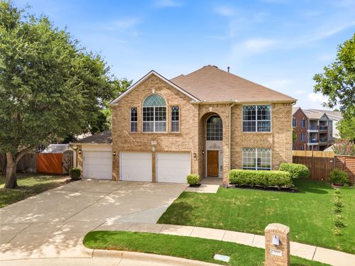 7933 Spring Run, North Richland Hills, TX, 76182-7351 | Card Image