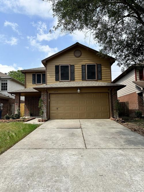6910 Bayou Crest Dr, Houston, TX, 77088-1461 | Card Image