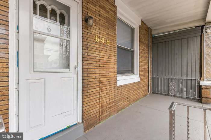 Residential in PHILADELPHIA 4