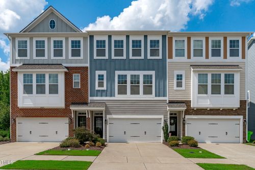 2890 Dallas Valley Ln, Apex, NC, 27502-6632 | Card Image