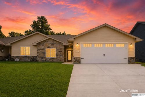 1100 Iris Ave, Crete, NE, 68333-2404 | Card Image