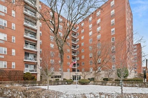 327-4601 5th Ave, Oakland, PA, 15213-3653 | Card Image