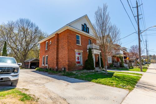353 6th St E, Owen Sound, ON, N4K1G1 | Card Image