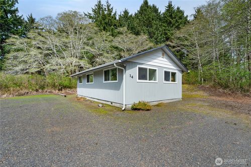 14 Chabot Rd, Copalis Beach, WA, 98535-1209 | Card Image