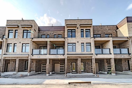 606-1865 Pickering Pky, Pickering, ON, L1V0H2 | Card Image