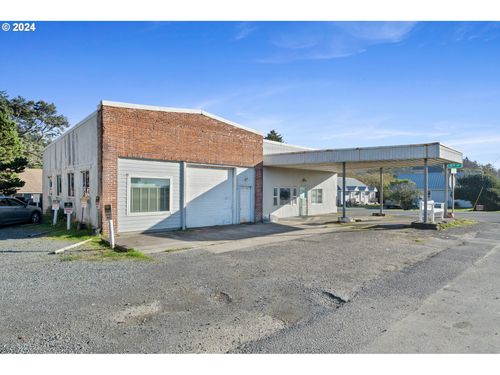 496 Highway 101 S, RockawayBeach, OR, 97136 | Card Image