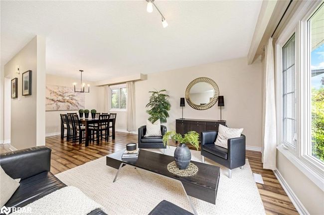 11 Hillside Dr, House other with 4 bedrooms, 3 bathrooms and 4 parking in Georgetown ON | Image 13