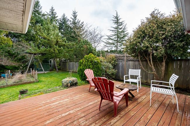 2992 152a St, House other with 3 bedrooms, 2 bathrooms and 4 parking in Surrey BC | Image 27