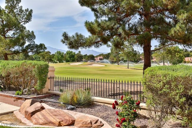 42 Gulf Stream Ct, House other with 4 bedrooms, 5 bathrooms and null parking in Las Vegas NV | Image 23
