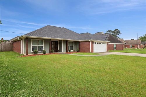 865 Lietrum St, Vidor, TX, 77662-2958 | Card Image