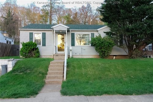 1010 Ridge Dr, South Charleston, WV, 25309-2414 | Card Image