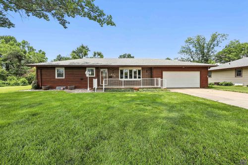 419 Apollo St, Silver Lake, KS, 66539-9611 | Card Image