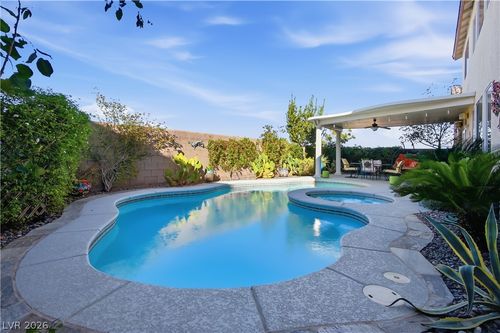 10650 Suffolk Hills Ave, Las Vegas, NV, 89129-3246 | Card Image