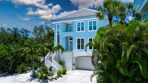 9-3915 Somerset Dr, Sarasota, FL, 34242-1168 | Card Image