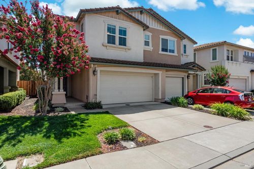 431 Rosso Ct, Vacaville, CA, 95687-5698 | Card Image