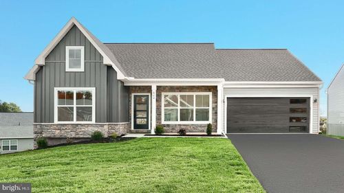 604 Lilliana Dr, LEBANON, PA, 17046-8758 | Card Image