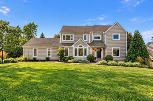 3135 Williams Creek Dr, Anderson, OH, 45244-3207 | Card Image