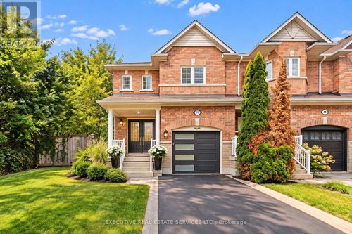 56 Samantha Crescent, Brampton (Sandringham-Wellington), ON, L6Z0C6 | Card Image