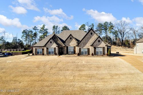 3387 Straw Bridge Road, Olive Branch, MS, 38654 | Card Image