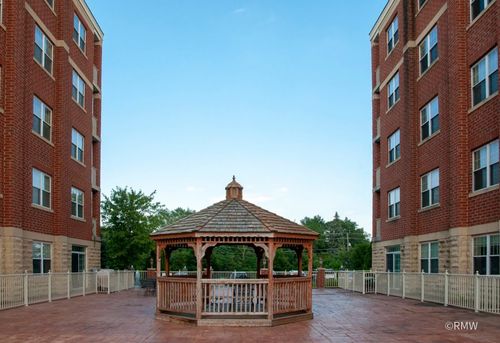 420-2 Itasca Pl, Itasca, IL, 60143 | Card Image