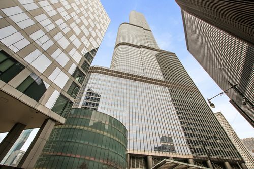 70c-401 Wabash Ave, Chicago, IL, 60611-3910 | Card Image