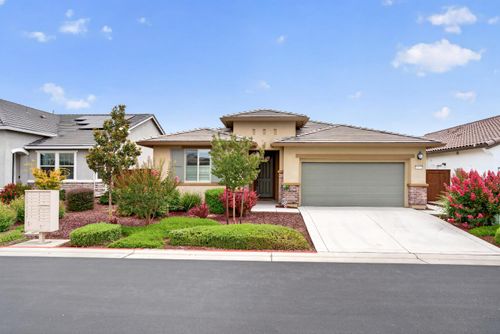 9173 Vervain Way, Sacramento, CA, 95829-8732 | Card Image
