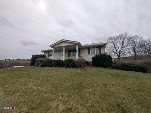 533 Wheeland Rd, Duncansville, PA, 16635-4847 | Card Image