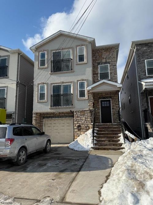 324 Port Ave, Elizabethport, NJ, 07206-4013 | Card Image