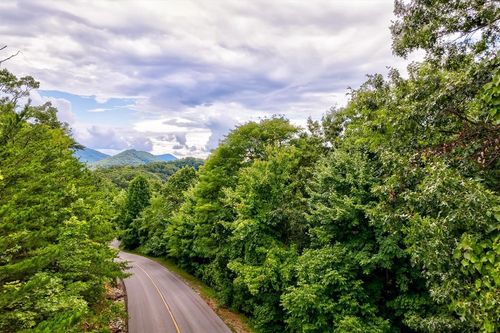 64 Redtail Rd, Sevierville, TN, 37862 | Card Image