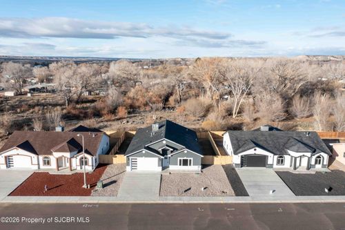 110 San De Cristo Ct, Bloomfield, NM, 87413-6519 | Card Image