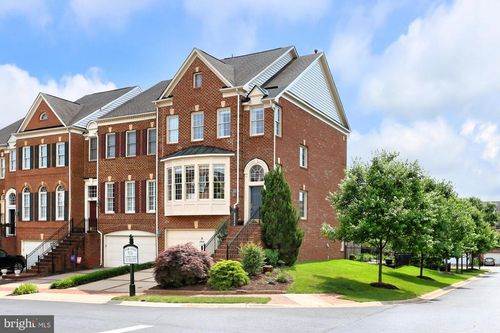 43780 Ballybunion Ter, LEESBURG, VA, 20176-7445 | Card Image