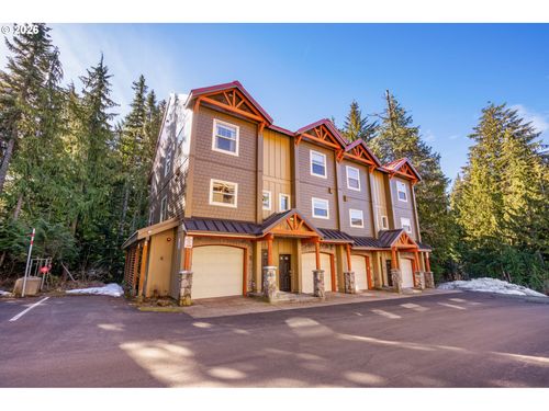 87858 E Creek Ridge Rd, GovernmentCamp, OR, 97028 | Card Image
