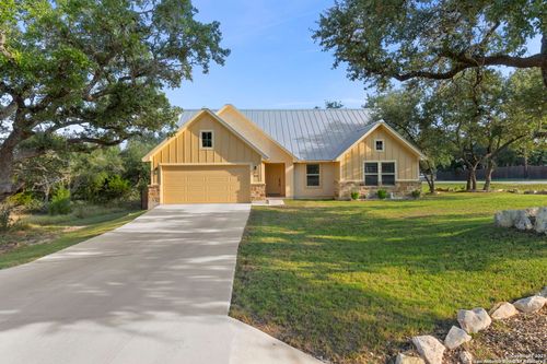 800 John Price, Blanco, TX, 78606-4412 | Card Image