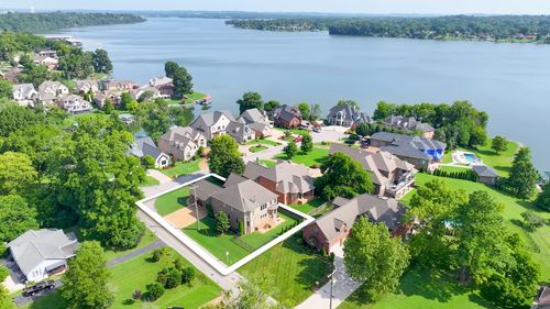 600 Lakemeade Pt, Old Hickory, TN, 37138-2587 | Card Image