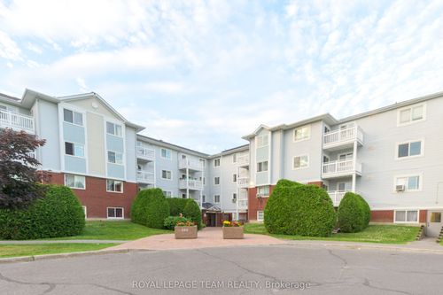 204-266 Lorry Greenberg Dr, Ottawa, ON, K1T3J9 | Card Image