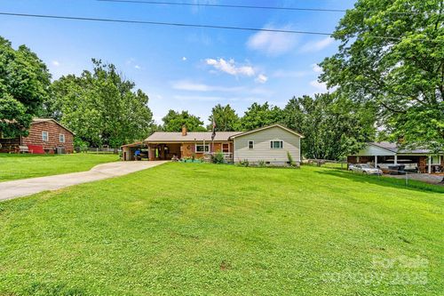 141 Porter Rd, Statesville, NC, 28625-2131 | Card Image