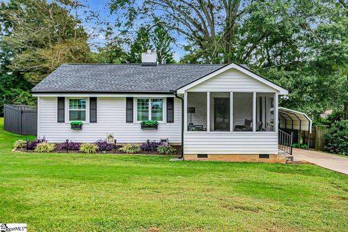 105 Rutledge Ave, Greenville, SC, 29617-7629 | Card Image