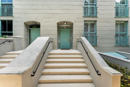 103-614 Valencia Ave, Coral Gables, FL, 33134-5635 | Card Image