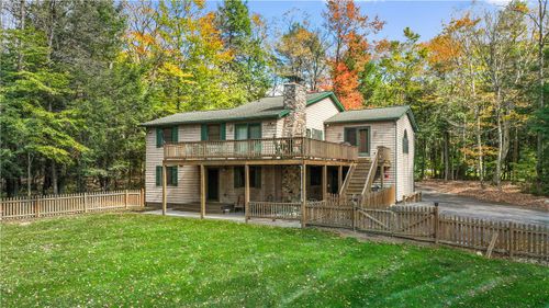 387 Peninsula Drive, Indian Lake Boro, PA, 15926 | Card Image